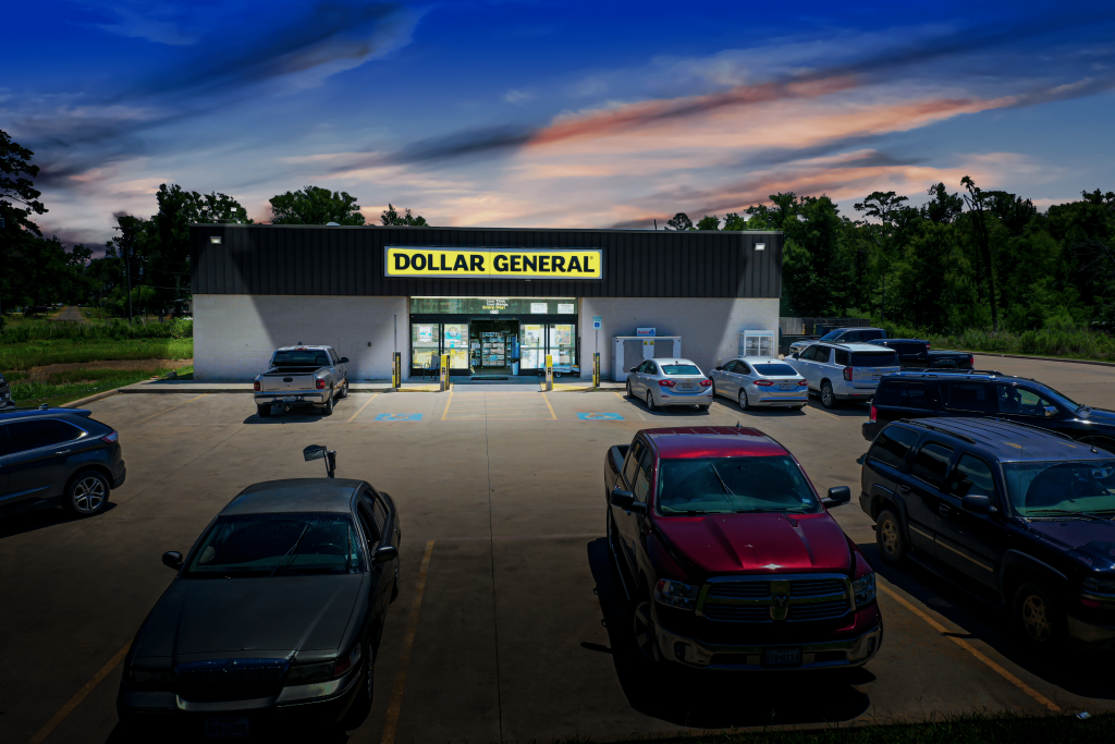 Dollar General SAB CAPITAL